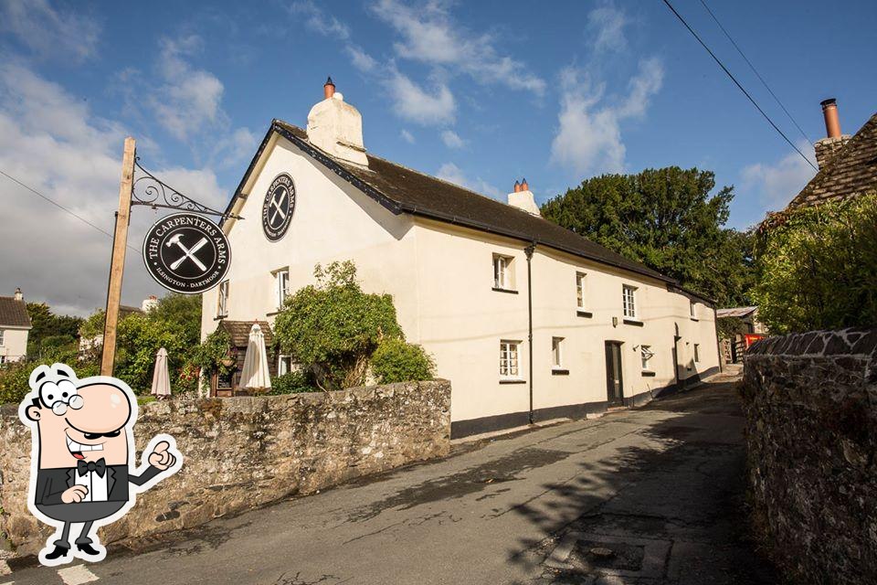Carpenters Arms