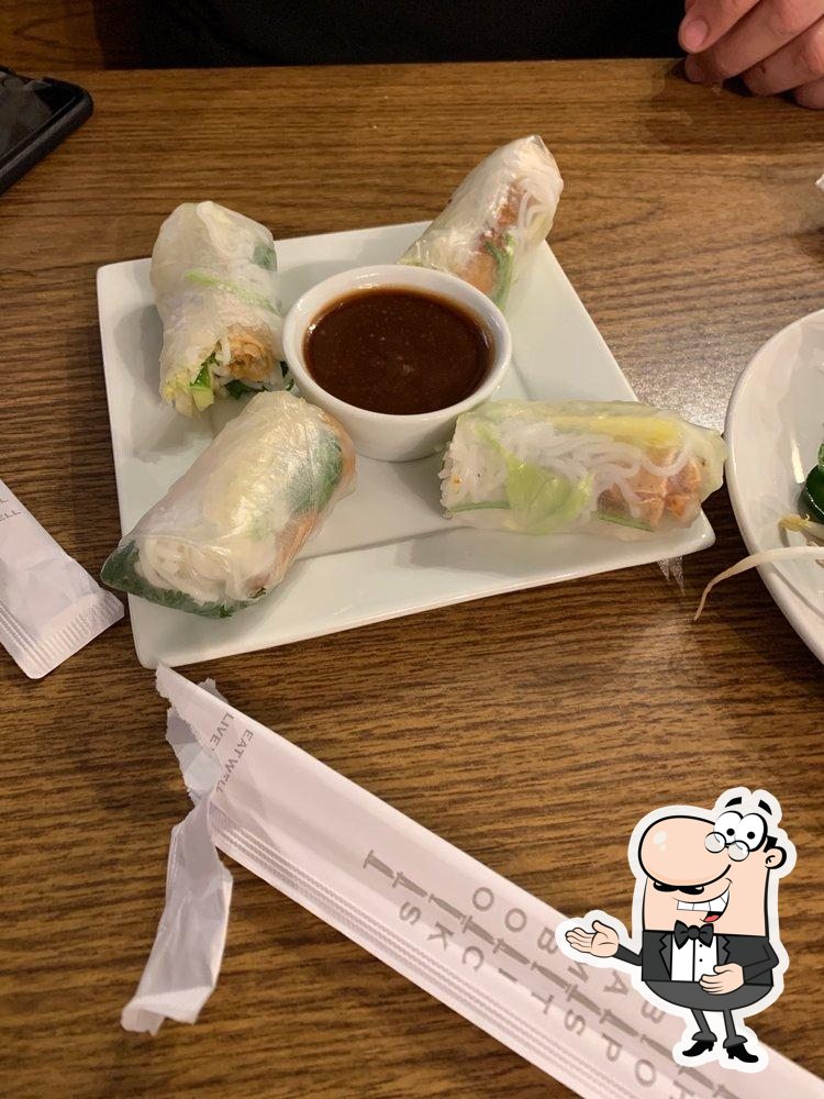 Island Pho & Grill