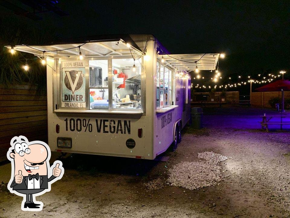 V’s Diner
