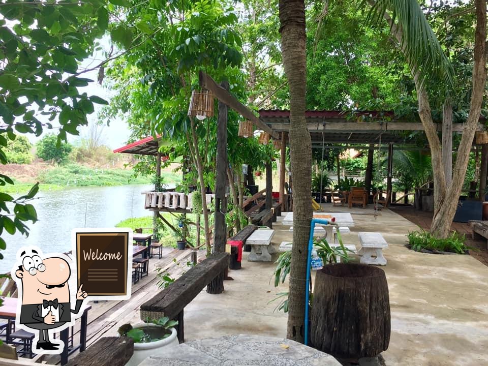 ร่มไม้ชายน้ำ อาหารป่า ปลาแม่น้ำ Sam Chuk