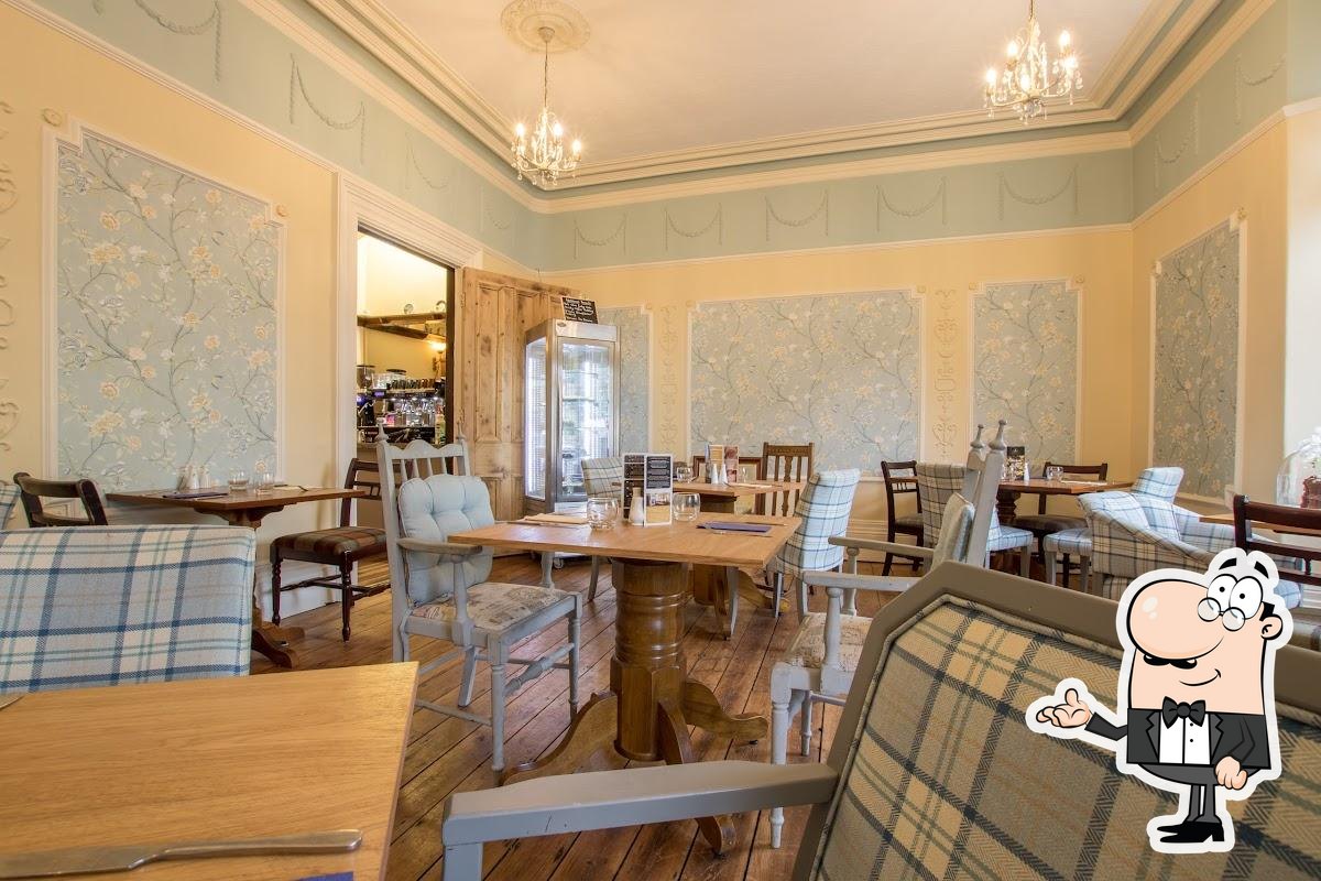 Royal Station Hotel & Junction Bar