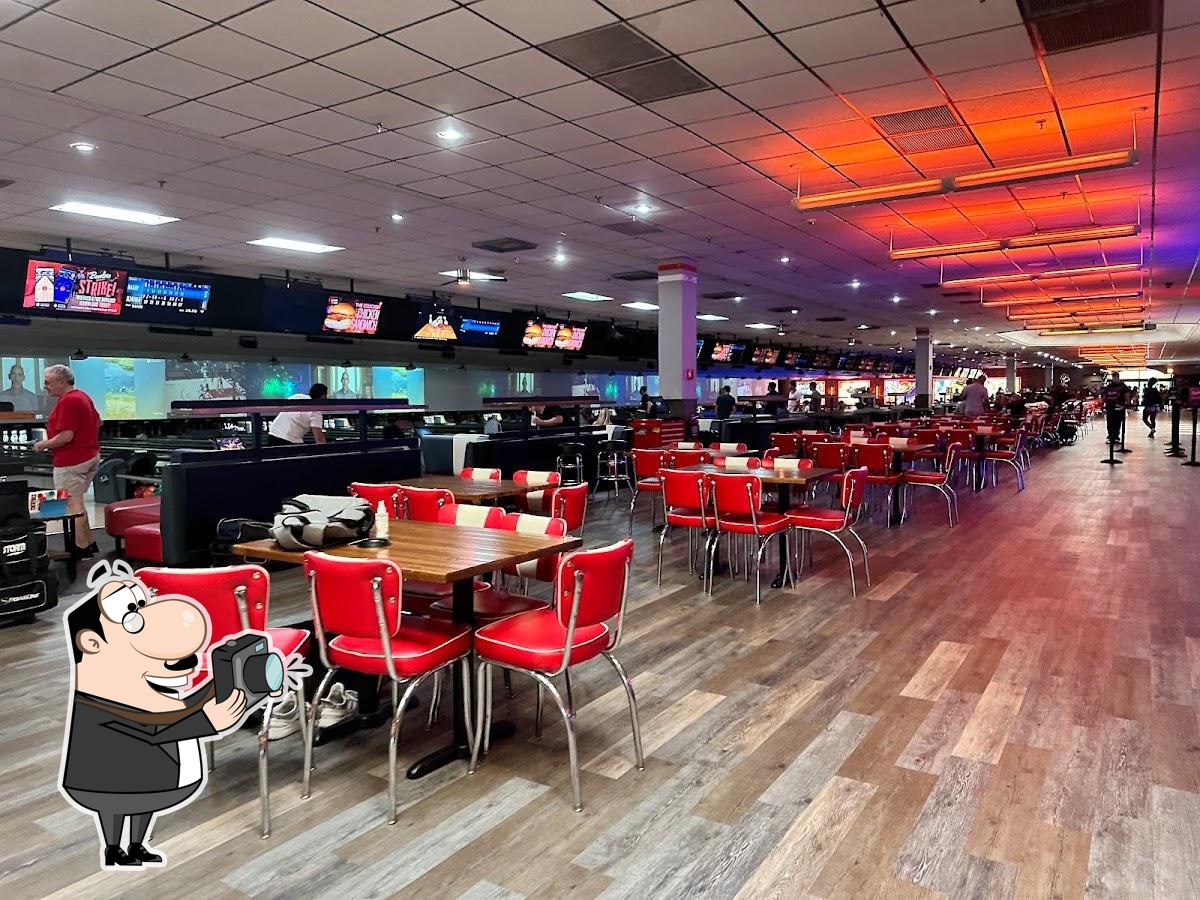 Lucky Strike Boca Raton