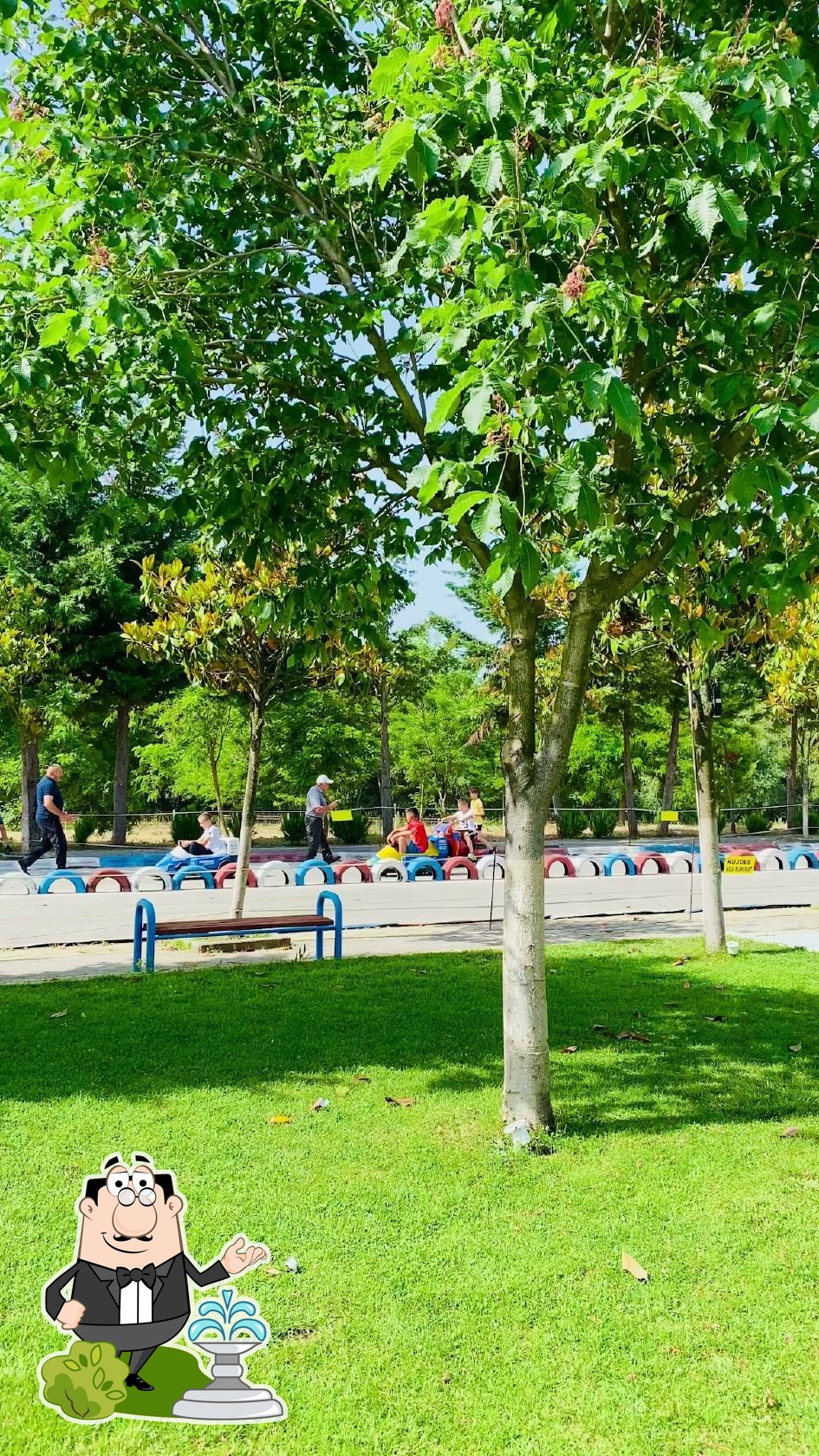 Apollon Park