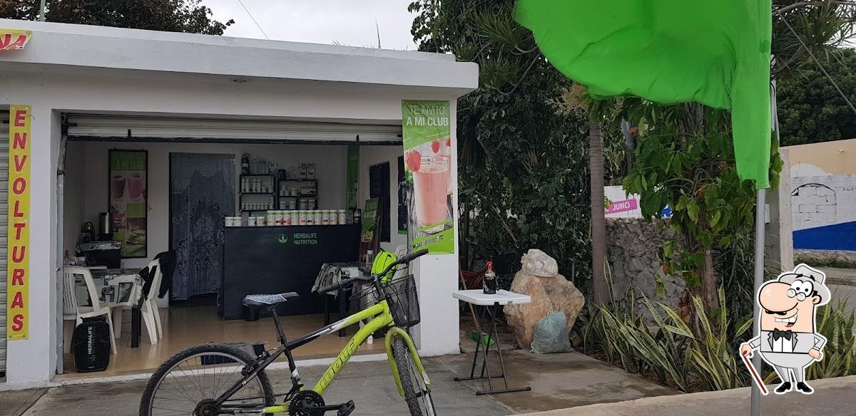 Shake Station Club
