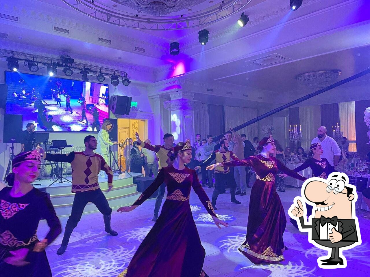 Метрополь Холл