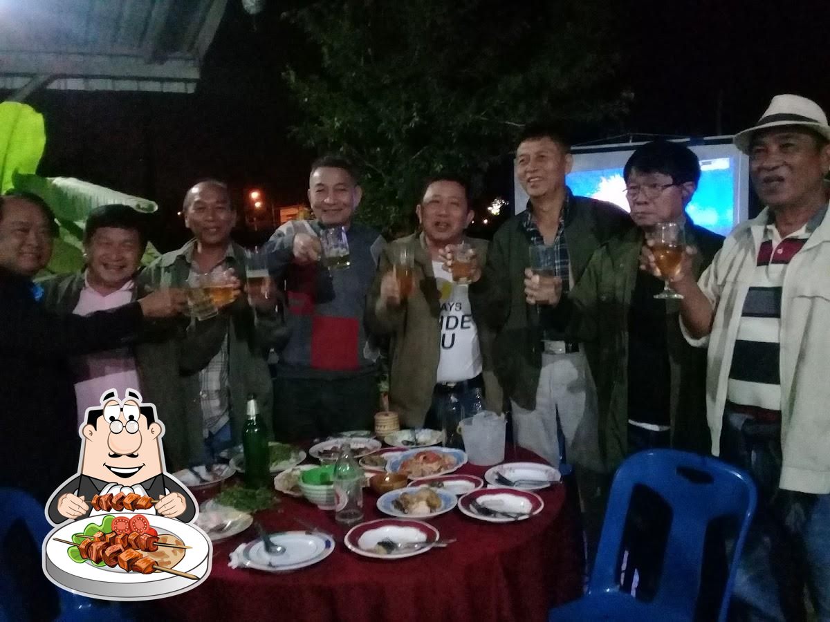ร้านอาหารโฮมเลง