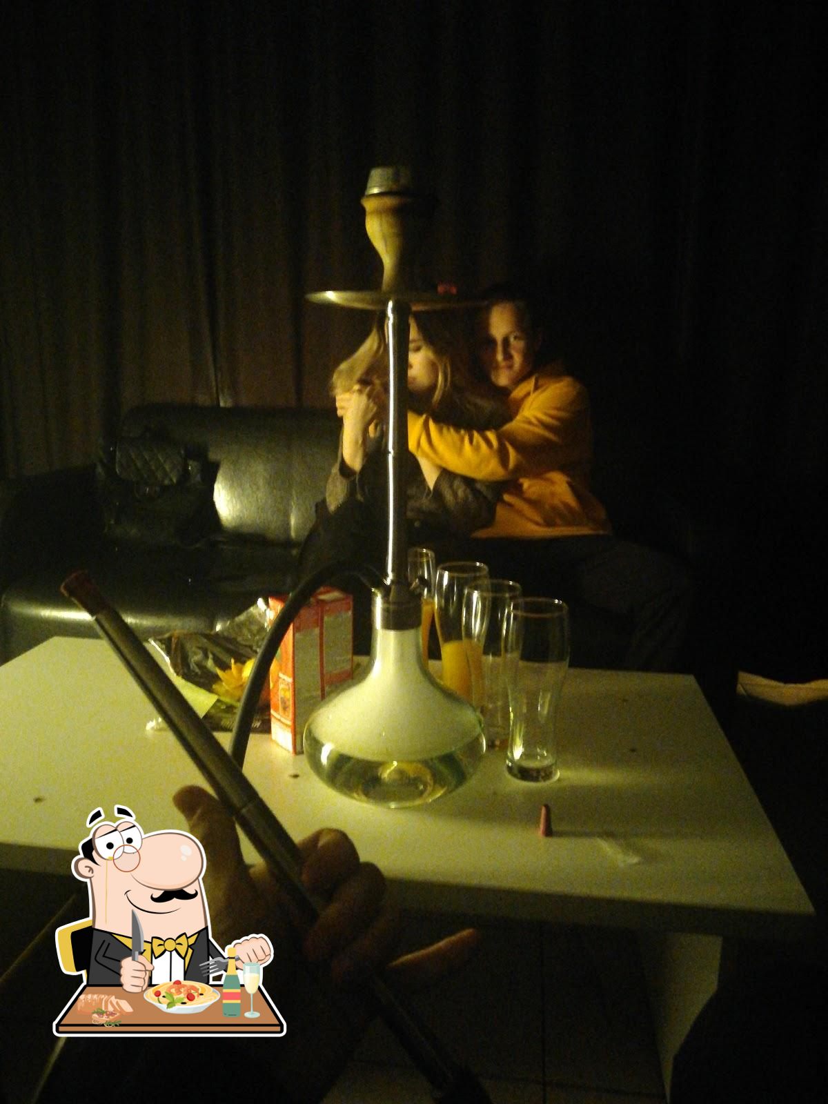 Incognito hookah club