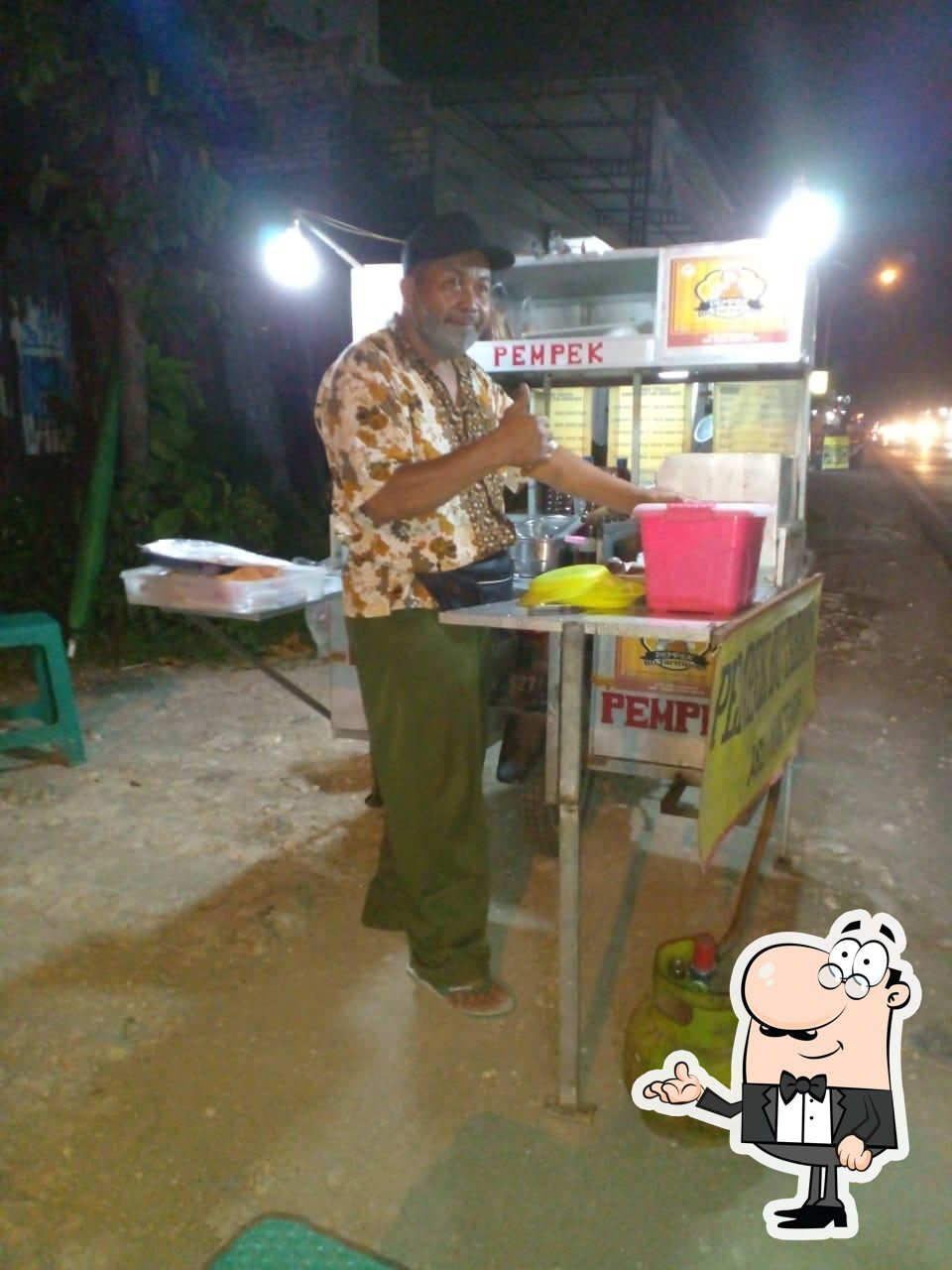 Bos Pempek Bu Tarmono