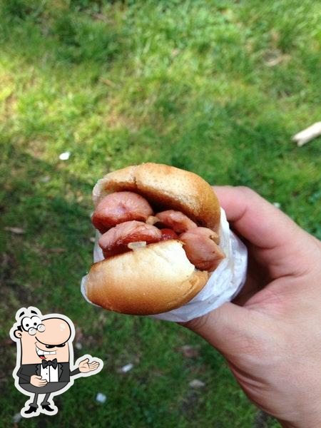 Walter's Hot Dogs Food Trucks