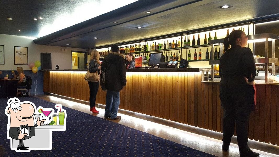 Churchill Bar and Restaurant