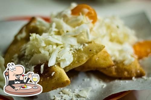 Antojitos "El Chicharrin"