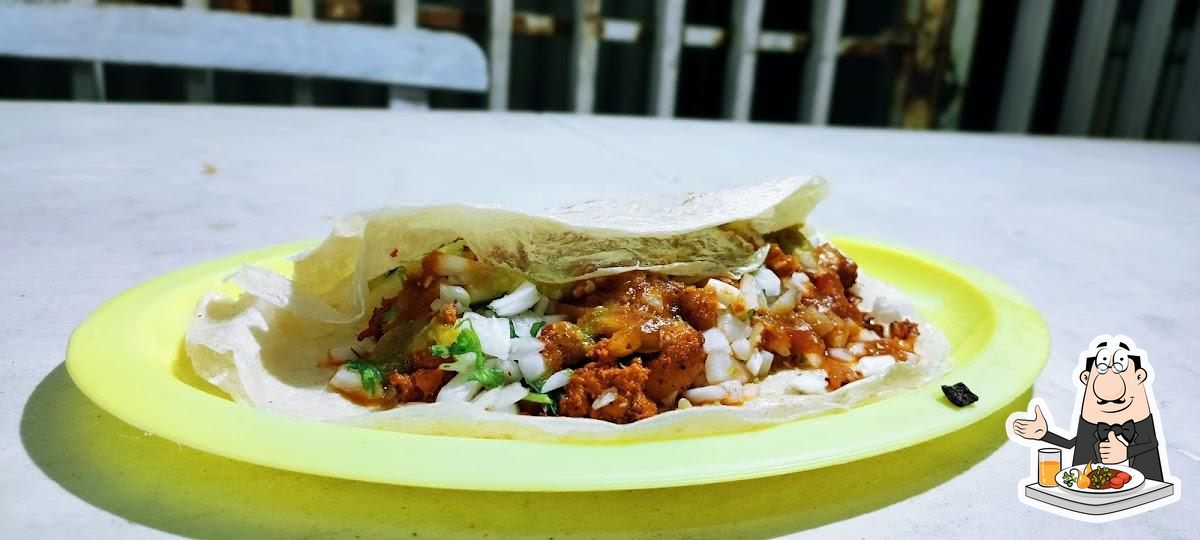 Tacos "Los Alvarez"