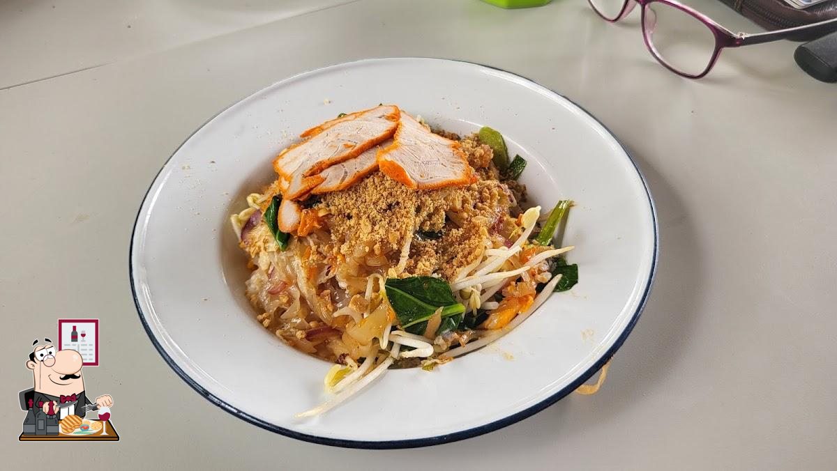 ผัดไทยโบราณ ยางคู่ เพชรบุรี
