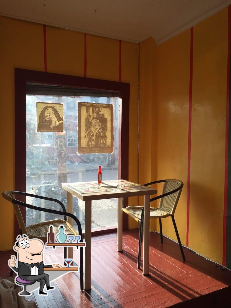 Negust House of Aksum Restaurant and Juice Bar