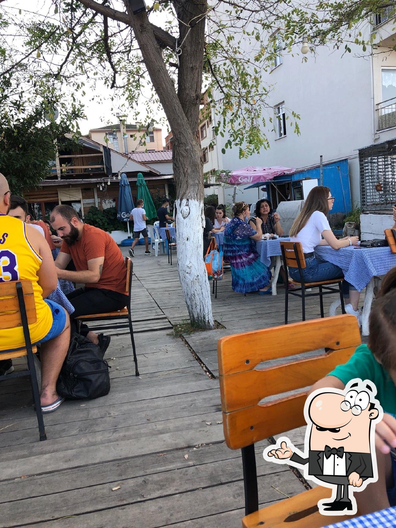 Salaş Cafe