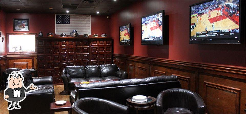Eagles Nest Cigar Lounge