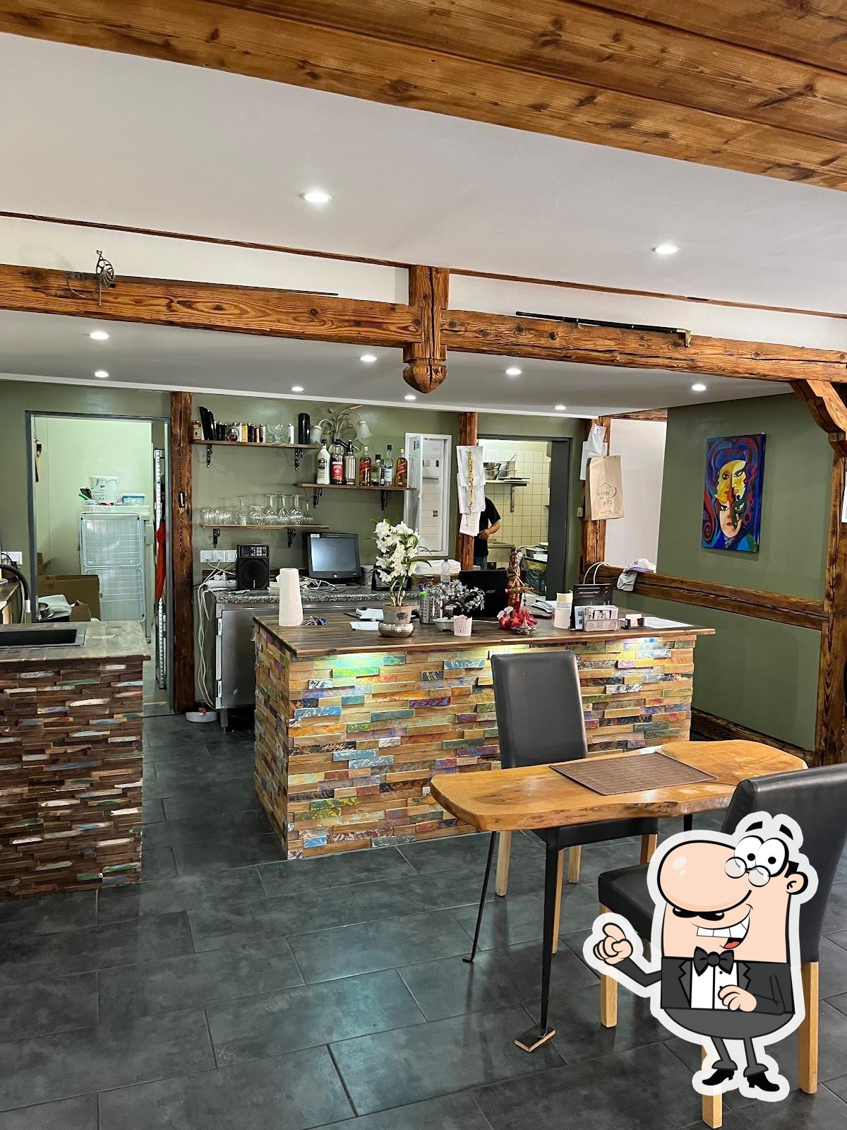 OY'S Thai Pub