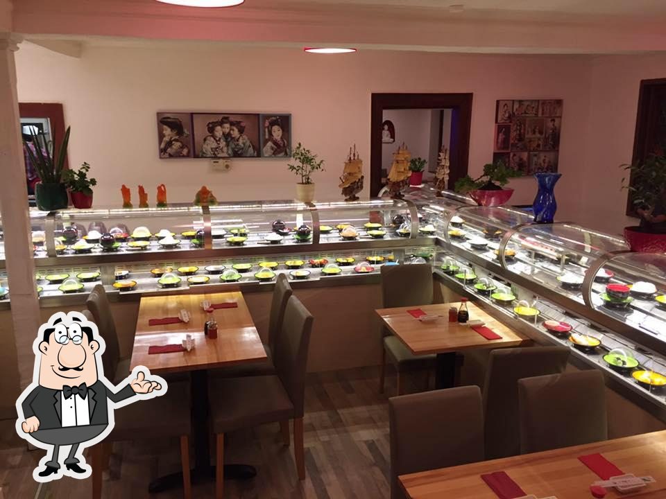 Nara Running Sushi