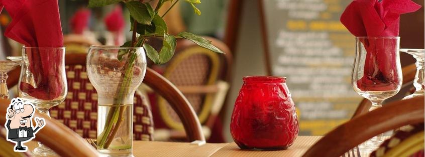 Restaurant 2000