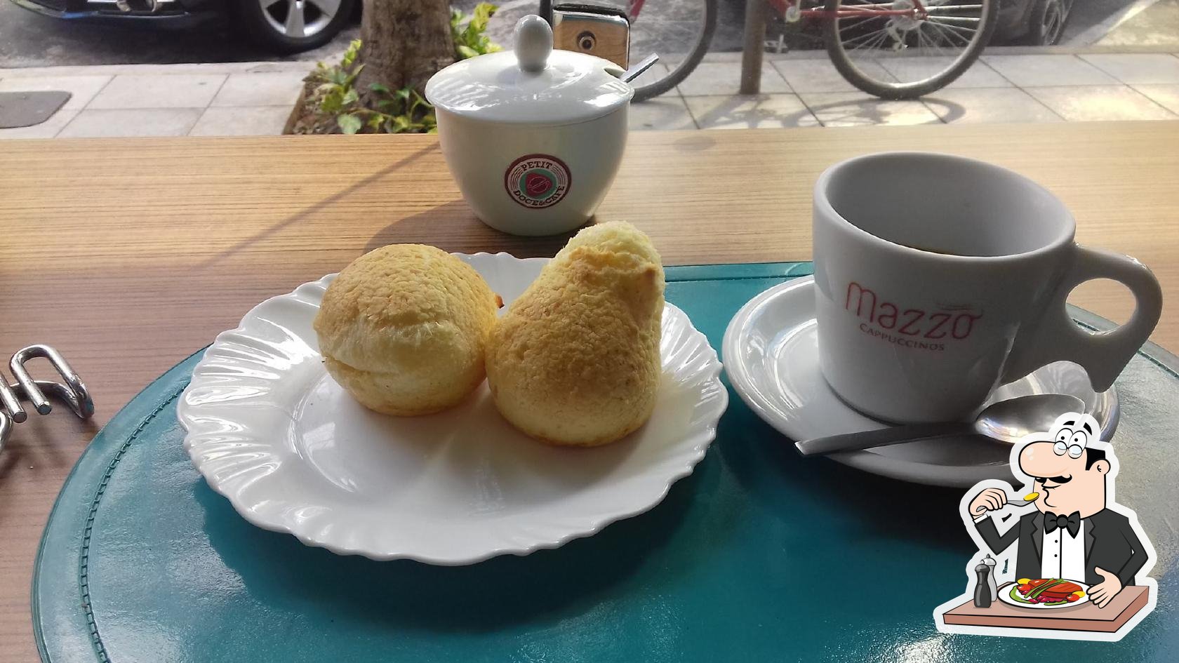 Cafe le Petit Doces e Salgados