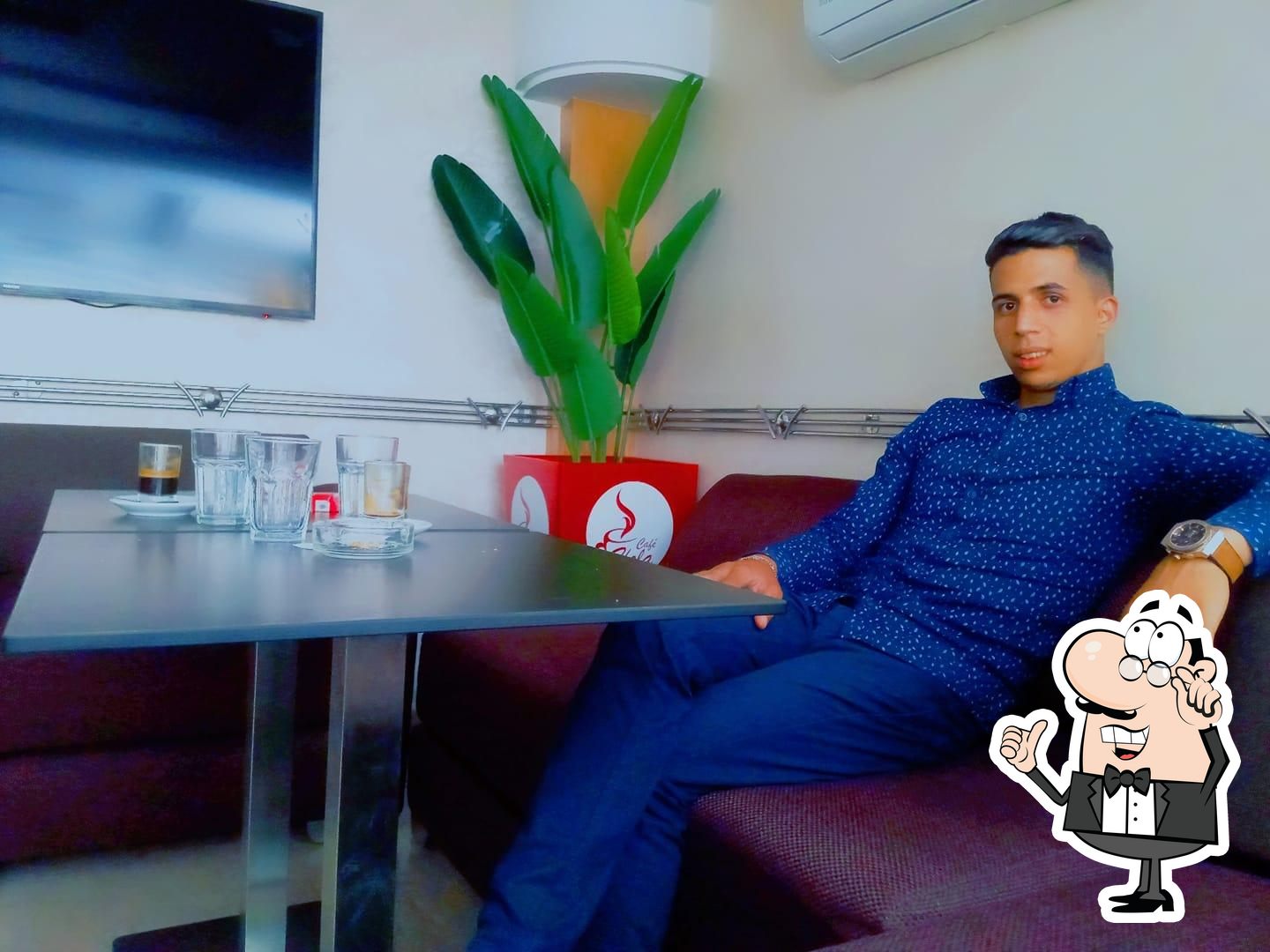 Cafe Hola