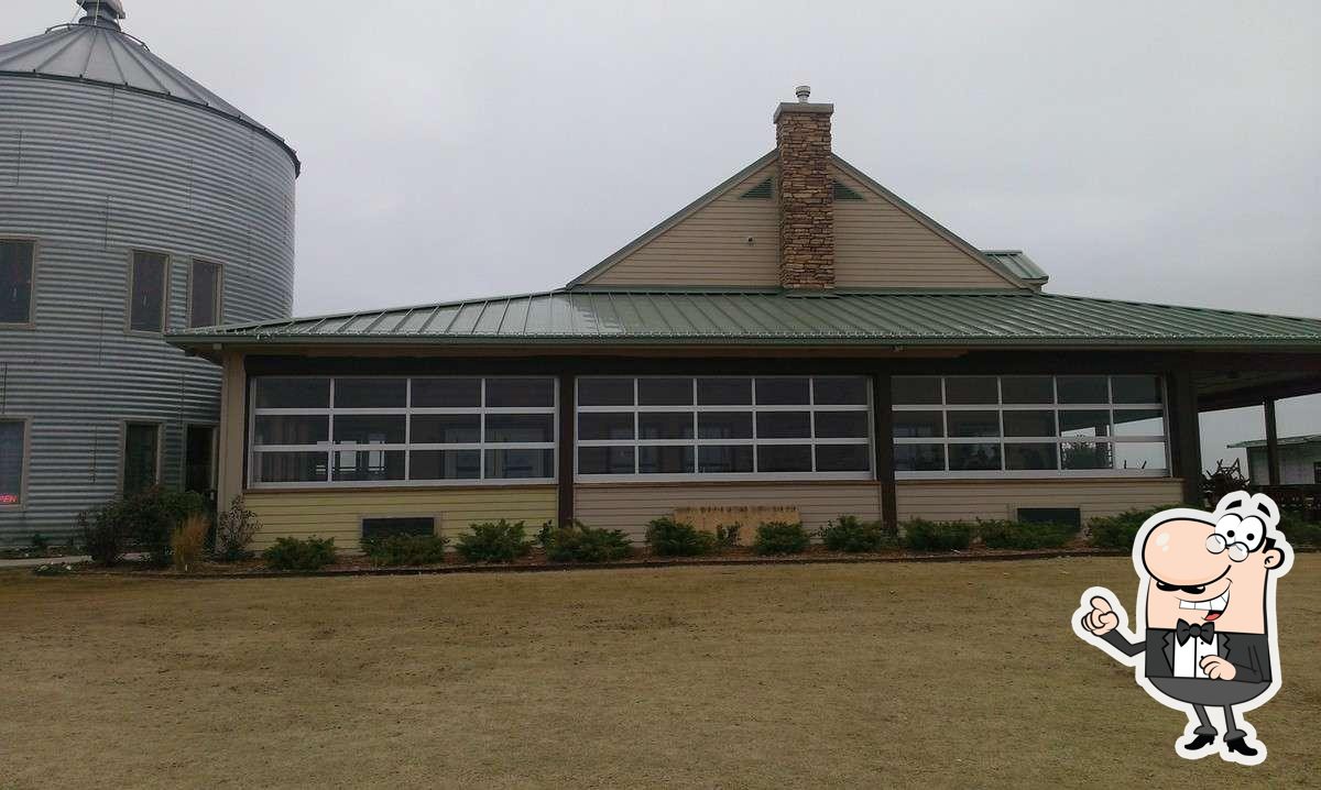 Hook & Slice Restaurant