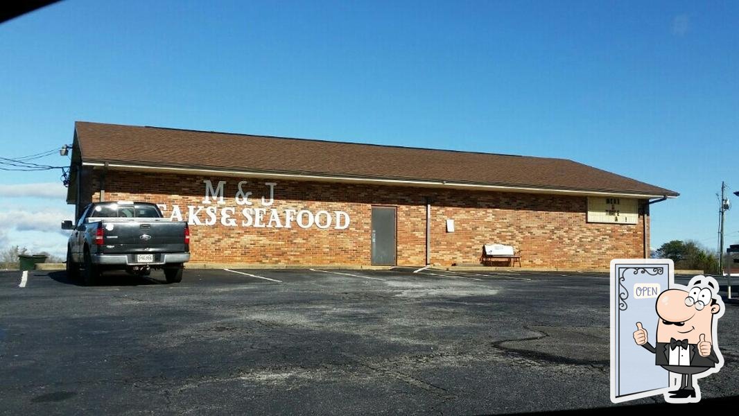 M&J's Restaurant