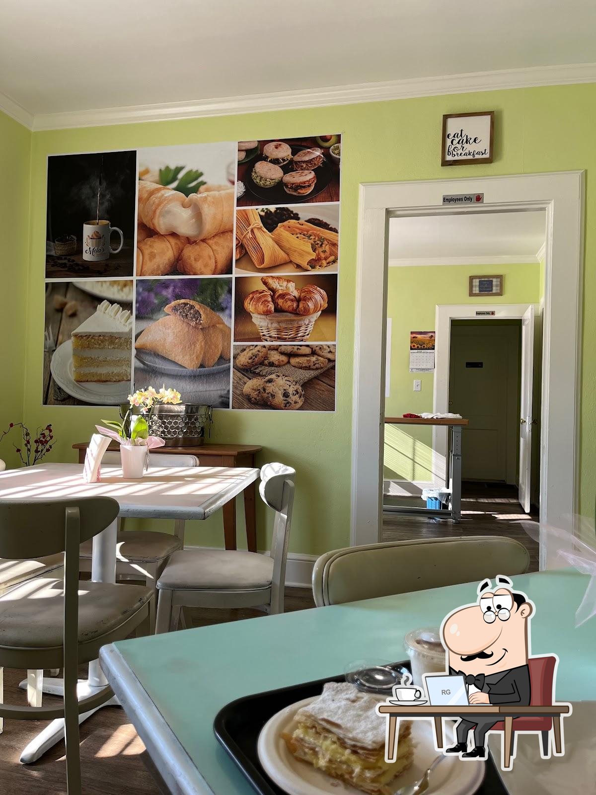 Tios Bakery