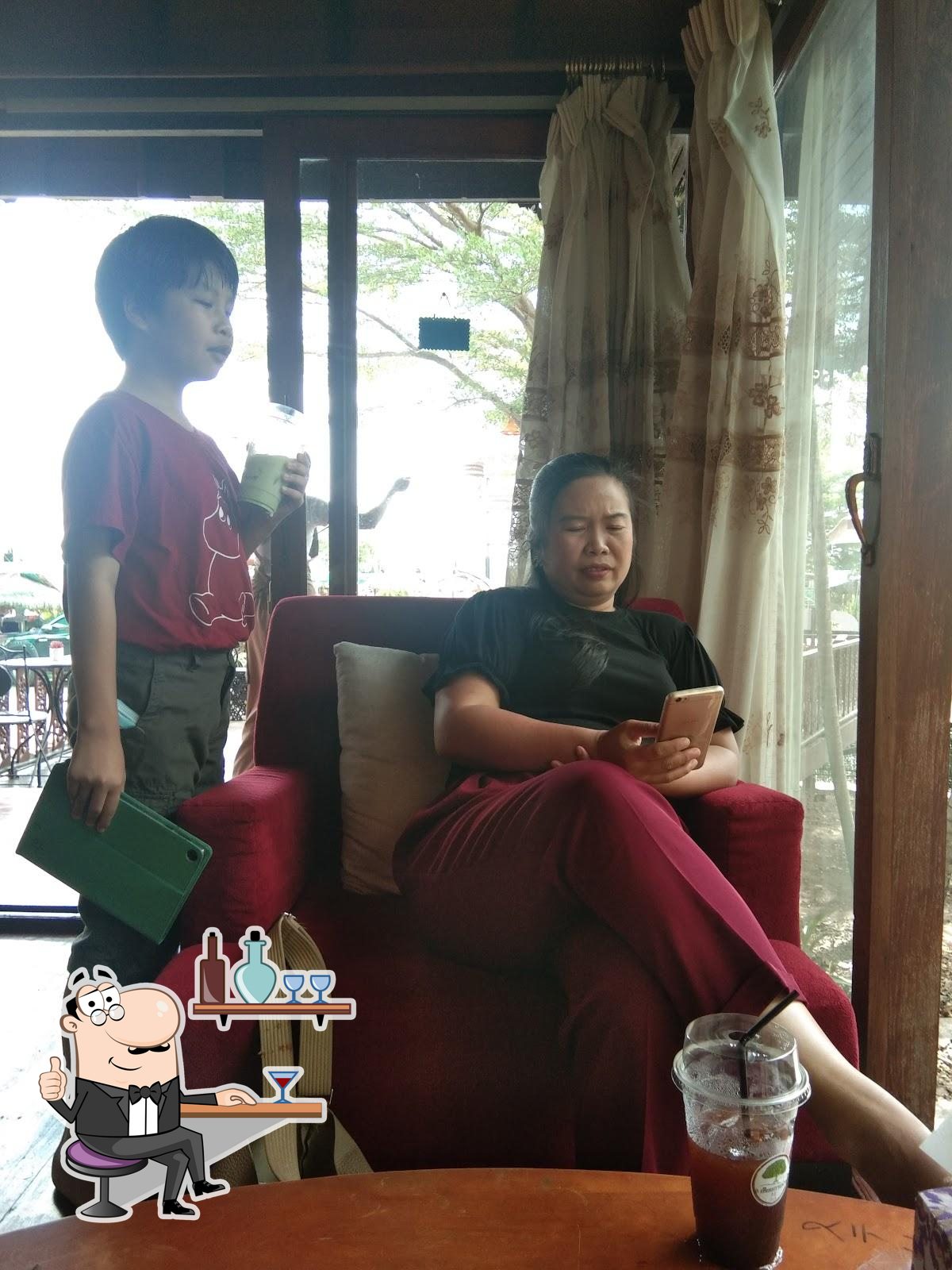 ร้านเรือนกาแฟ
