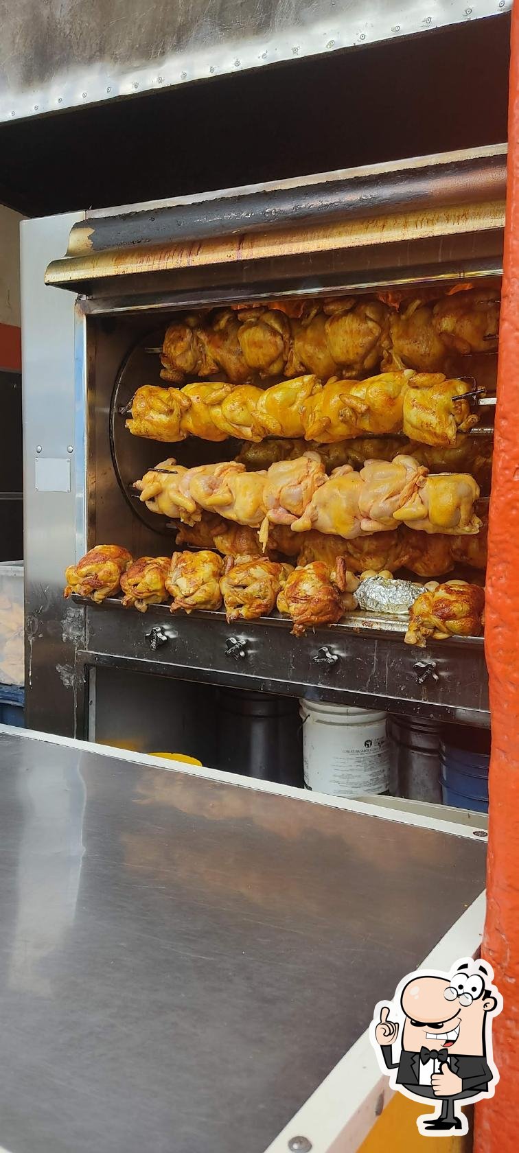 Pollos mary salida de los Gómez