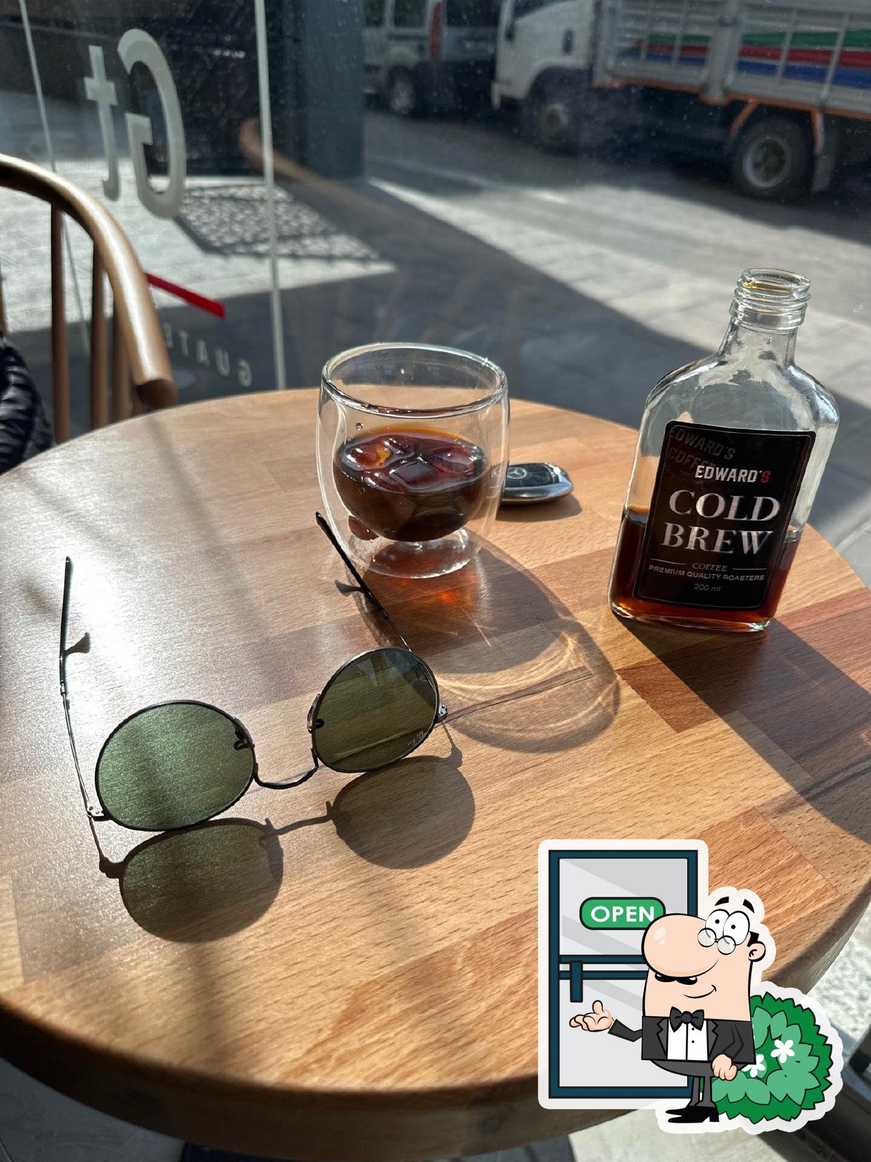 Edward’s Coffee Rize