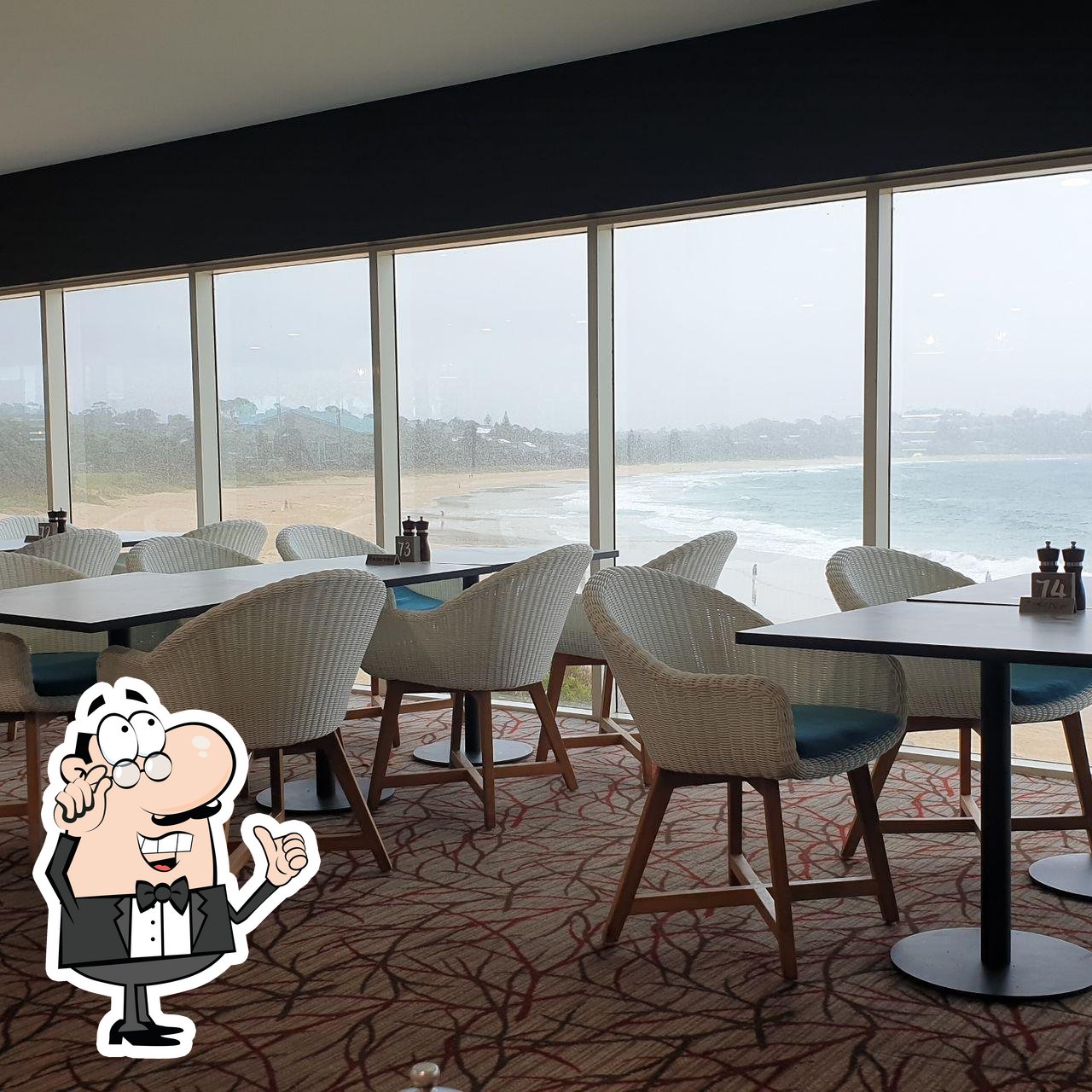 BEACHSIDE BISTRO