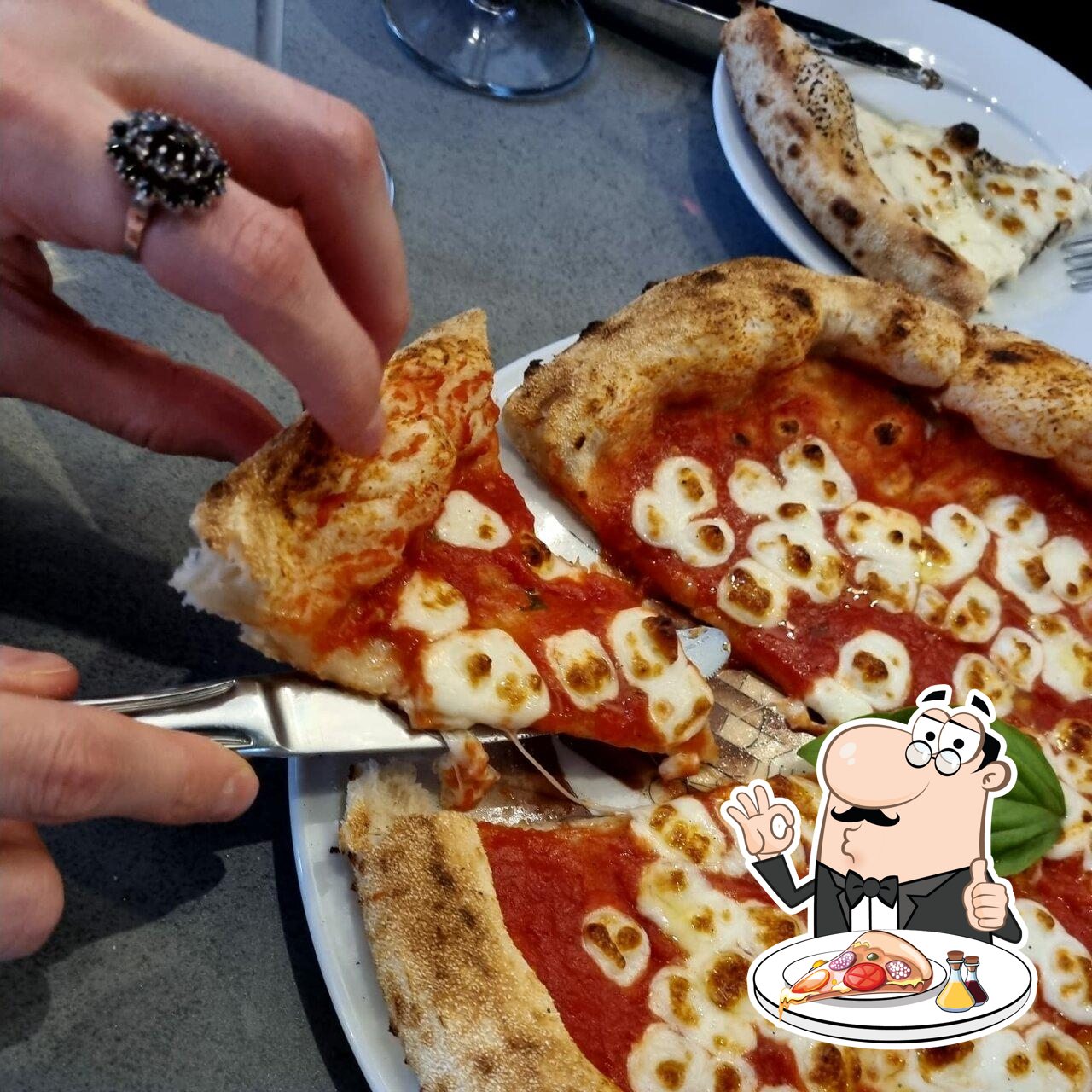 Попробуйте пиццу в "PizzAmore".