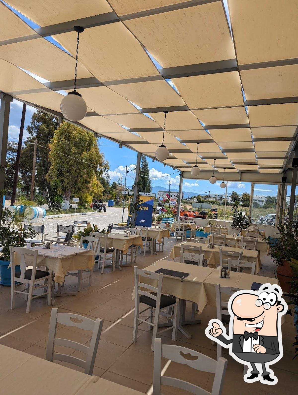 Забронируйте столик в "Taverna Romeo".
