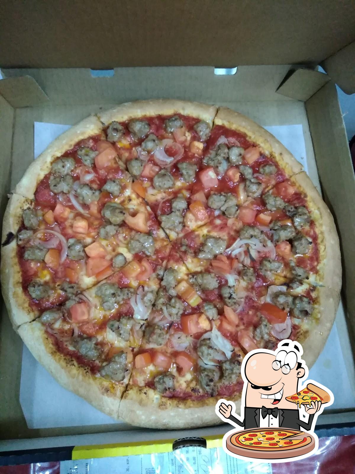 Пицца - самое любимое  фаст-фуд блюдо в мире.