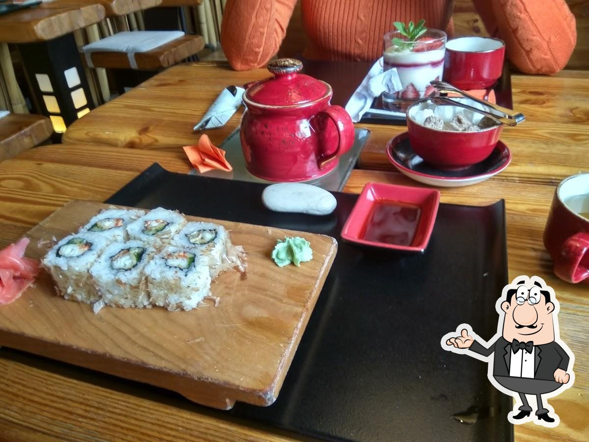 Забронируйте столик в "Тануки".