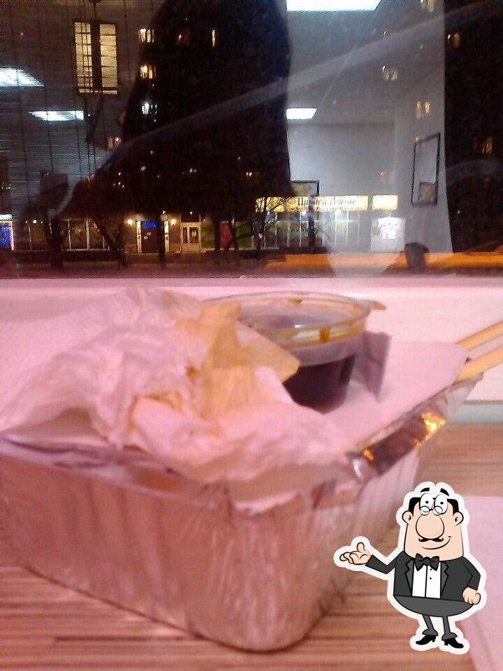 Интерьер "The Sushi Box".