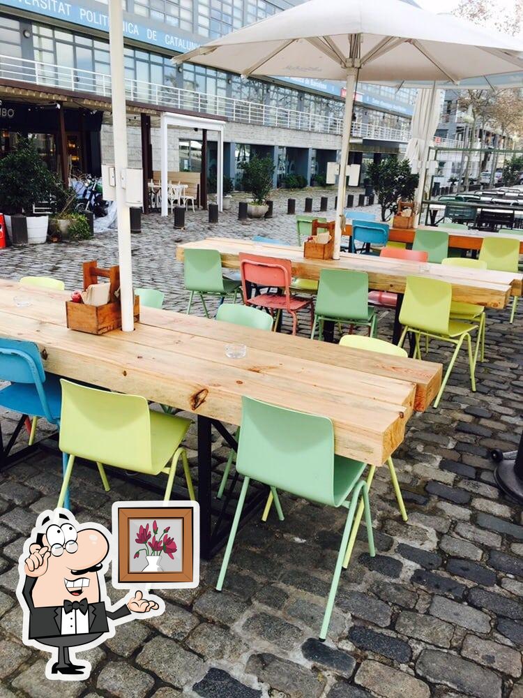 Забронируйте столик в "Makamaka - Restaurante Barcelona | Hamburguesas & Cocktails Bar".