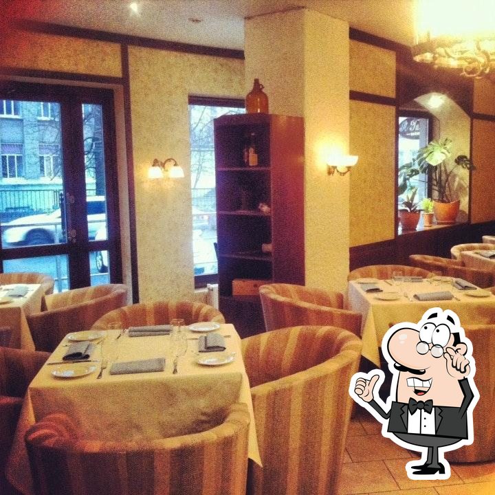 Забронируйте столик в "Osteria il Tartufo".
