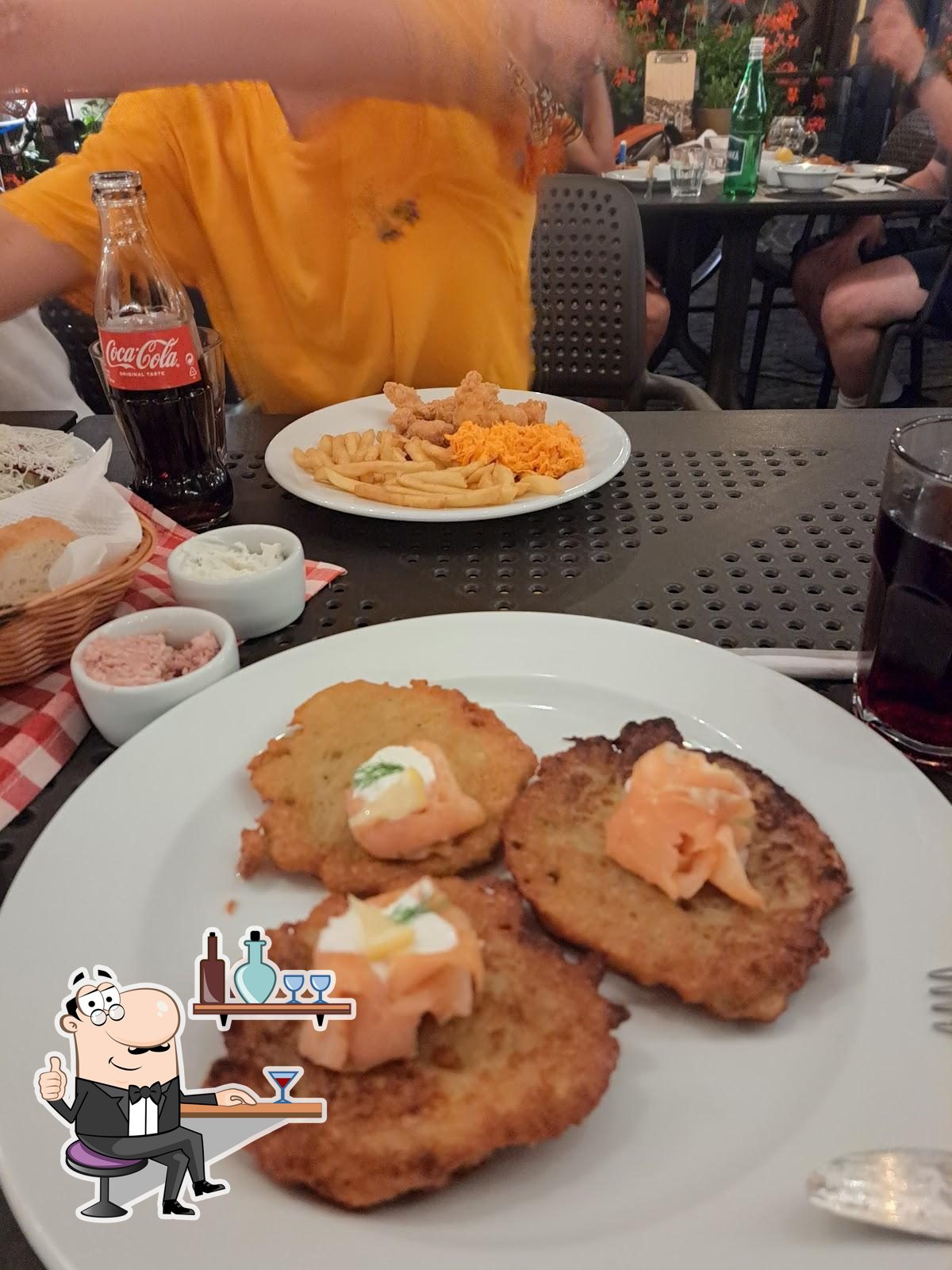 Интерьер "Bazyliszek Restaurant".