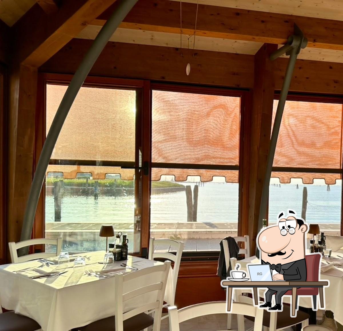 Интерьер "Trattoria da Momolo".