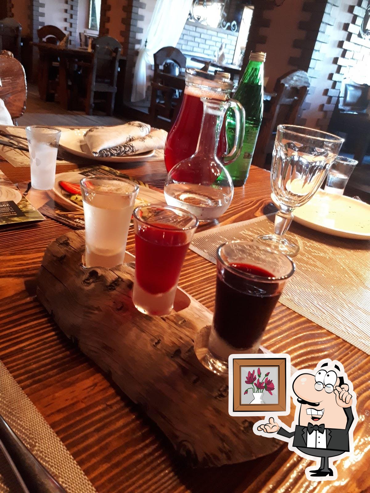 Забронируйте столик в "Царская охота".