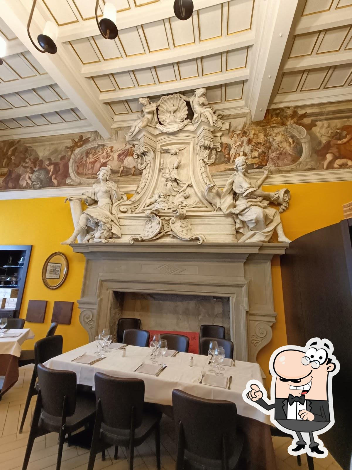Забронируйте столик в "Ristorante Sociale".
