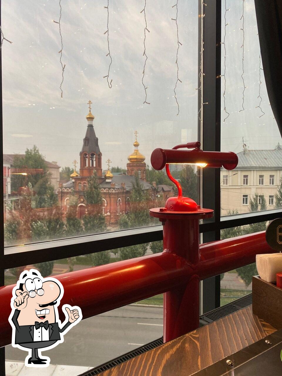 Посмотрите на внутренний интерьер "Пожарка".