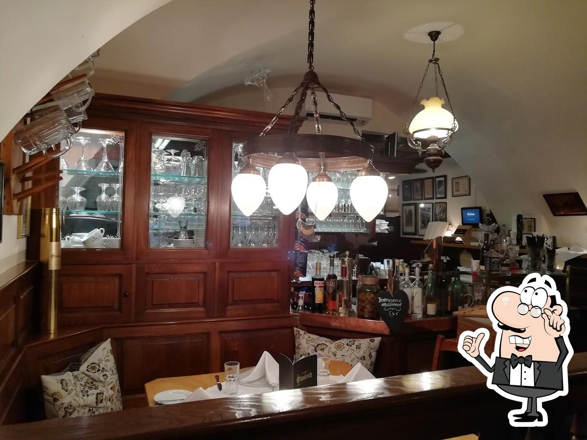 Забронируйте столик в "Restaurant Ofenloch".