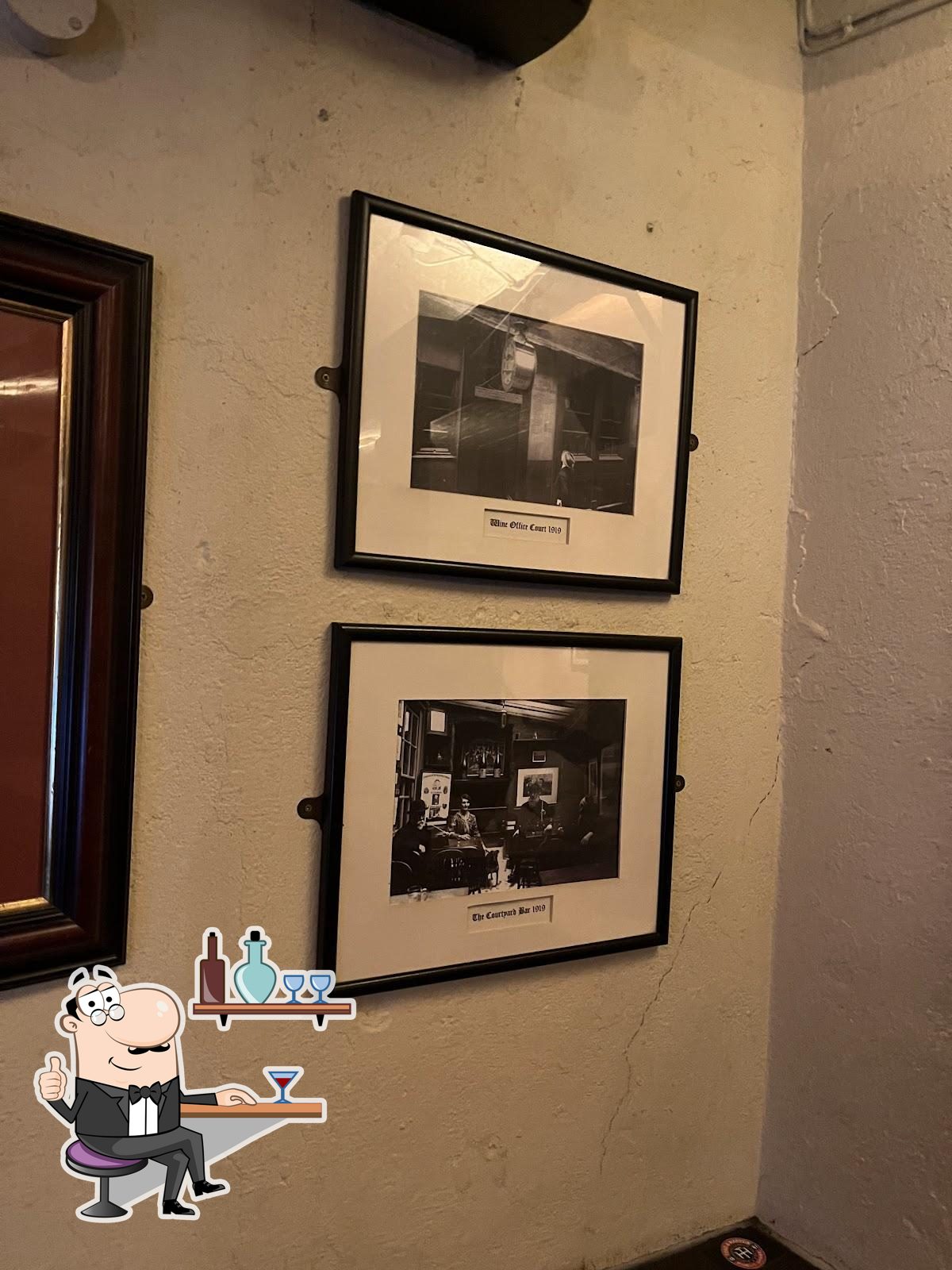 Интерьер "Ye Olde Cheshire Cheese".