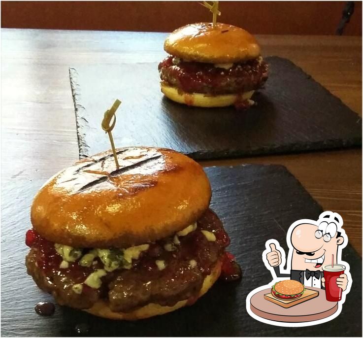 В "The Burger Out" вы можете  заказать гамбургеры.