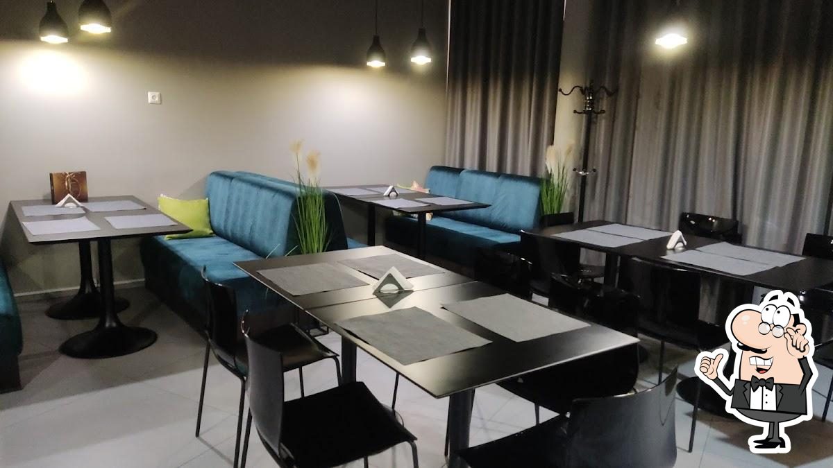 Забронируйте столик в "Stroomi Resto,Kari 13".