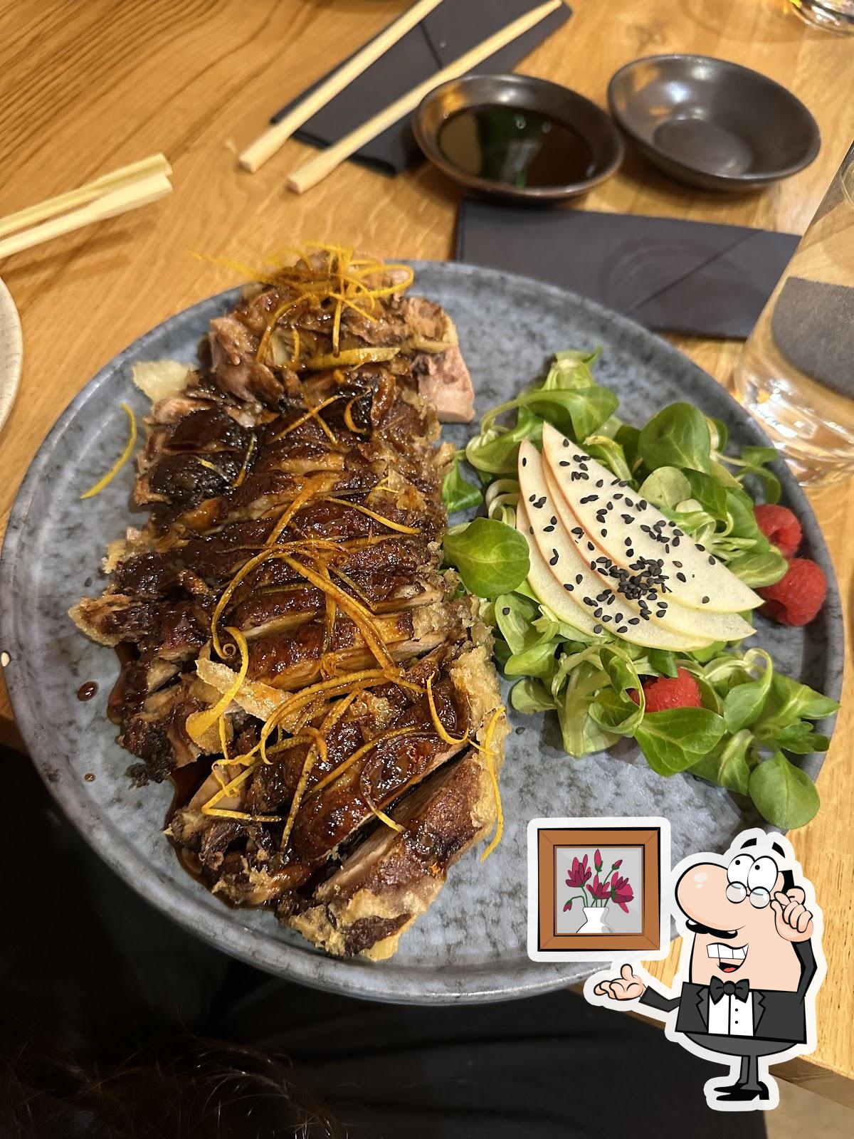 Забронируйте столик в "SushiZushi".