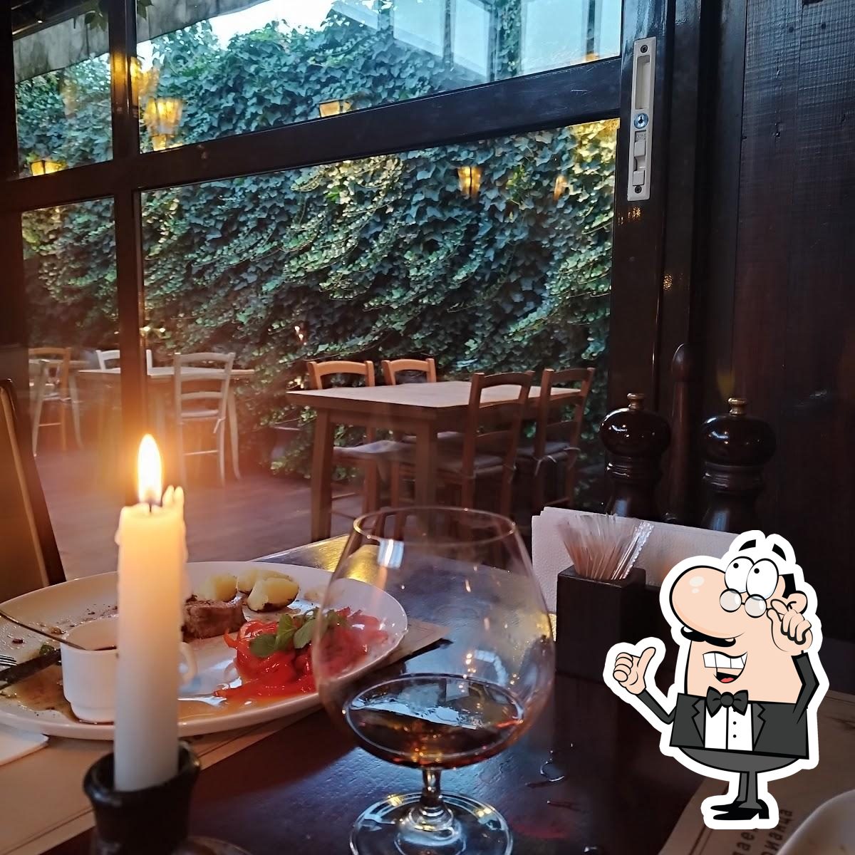 Интерьер "Grill House".